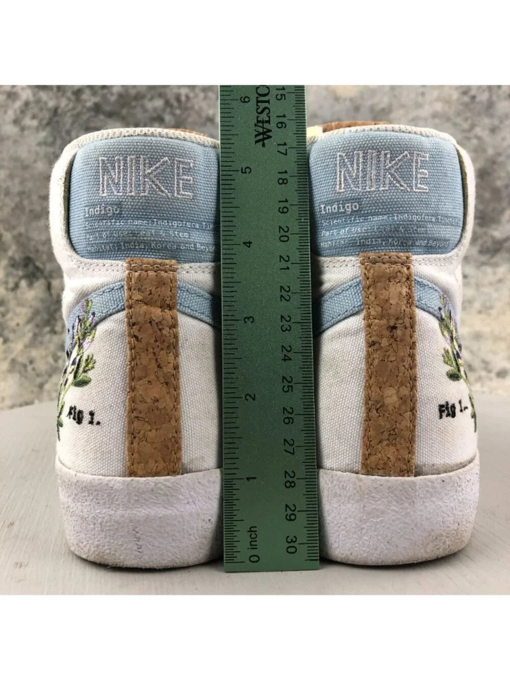 Nike Men's Size 8.5 Blazer Mid 77 White Indigo Blue Canvas Sneakers CI1166-100